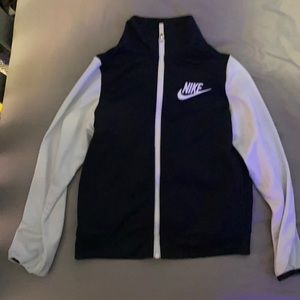 Nike 7boys zip up sweat suite top